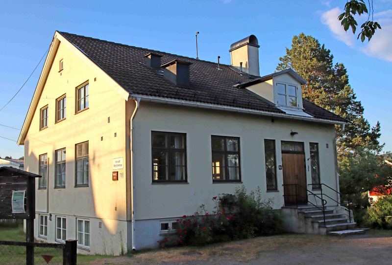 Fil:Korsvoll menighetshus.jpg