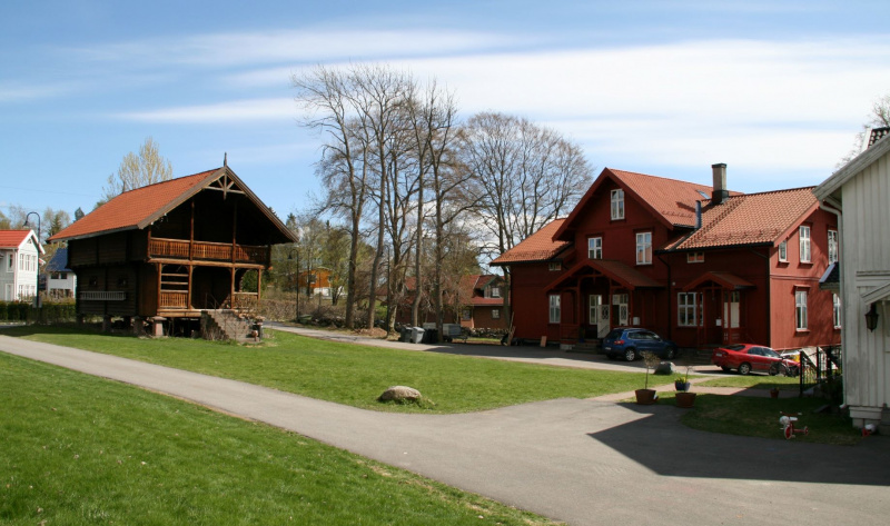 Fil:Haugerud gård.JPG