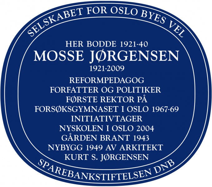 Fil:Blått skilt Mosse Jørgensen.jpg