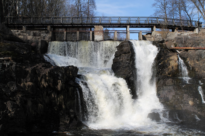 Fil:Granfossen (Mellom Lysaker & Lilleaker).jpg