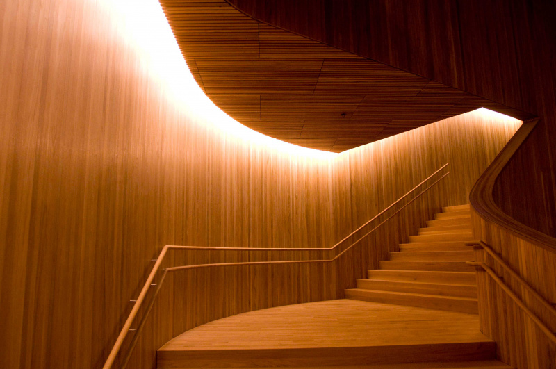 Fil:Trappeoppgang Operaen.jpg