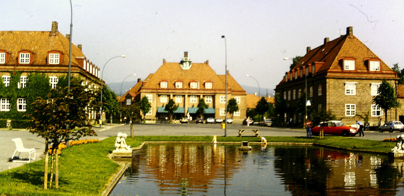 Fil:Ullevål hageby Damplass.jpg