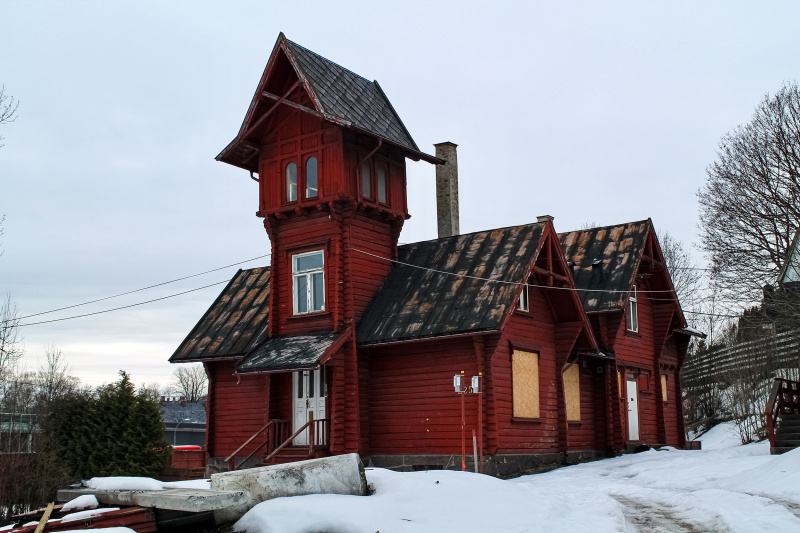 Fil:Vækerø Politistasjon.jpg