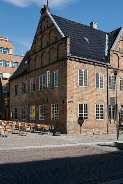 Fil:Christiania torv, Rådhusgata 19.jpg