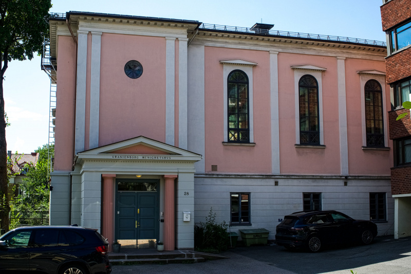 Fil:Uranienborg Menighetshus.jpg