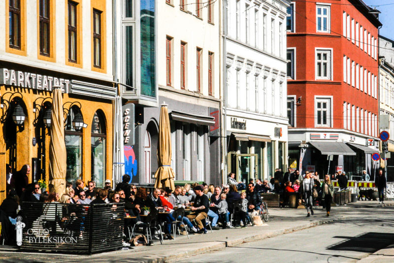 Fil:Olav Ryes plass.jpg