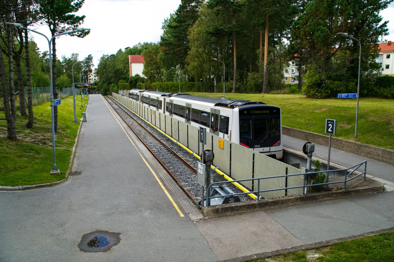 Fil:Bergkrystallen Stasjon.jpg