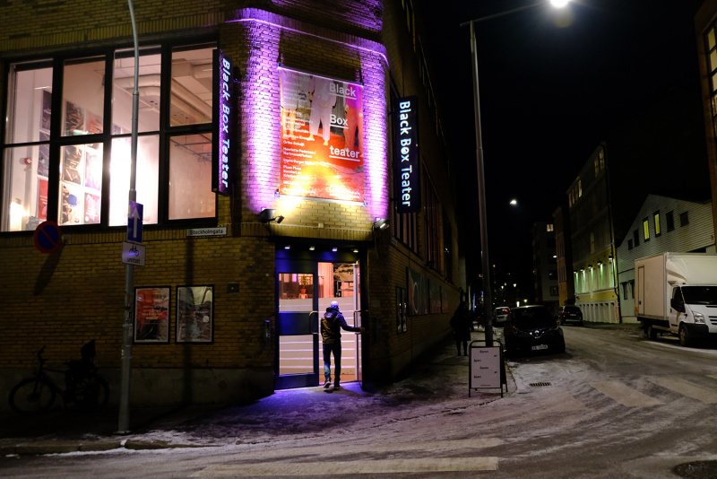 Fil:Black Box teater.jpg