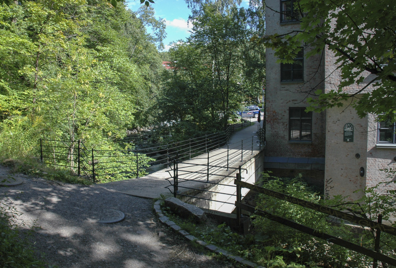 Fil:Nedre spinneri bru.jpg